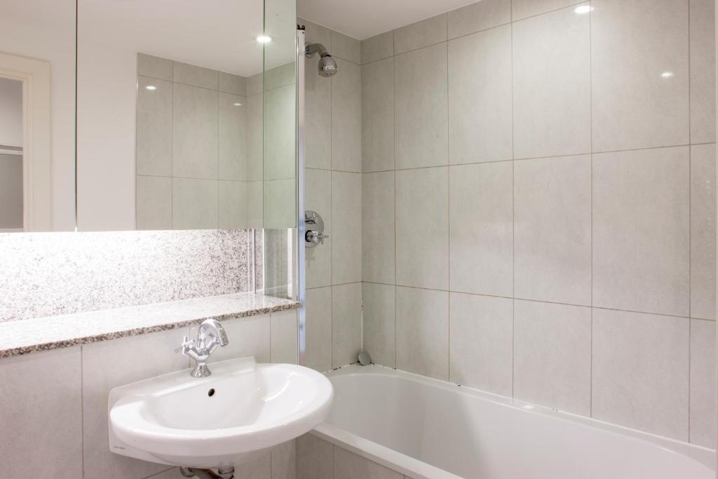 Apartamento St George Wharf Londres