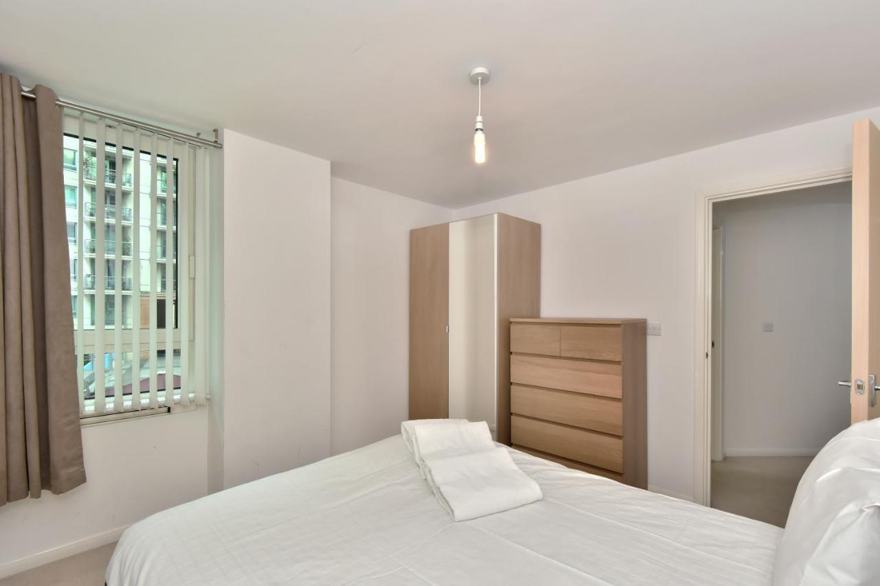 Apartamento St George Wharf